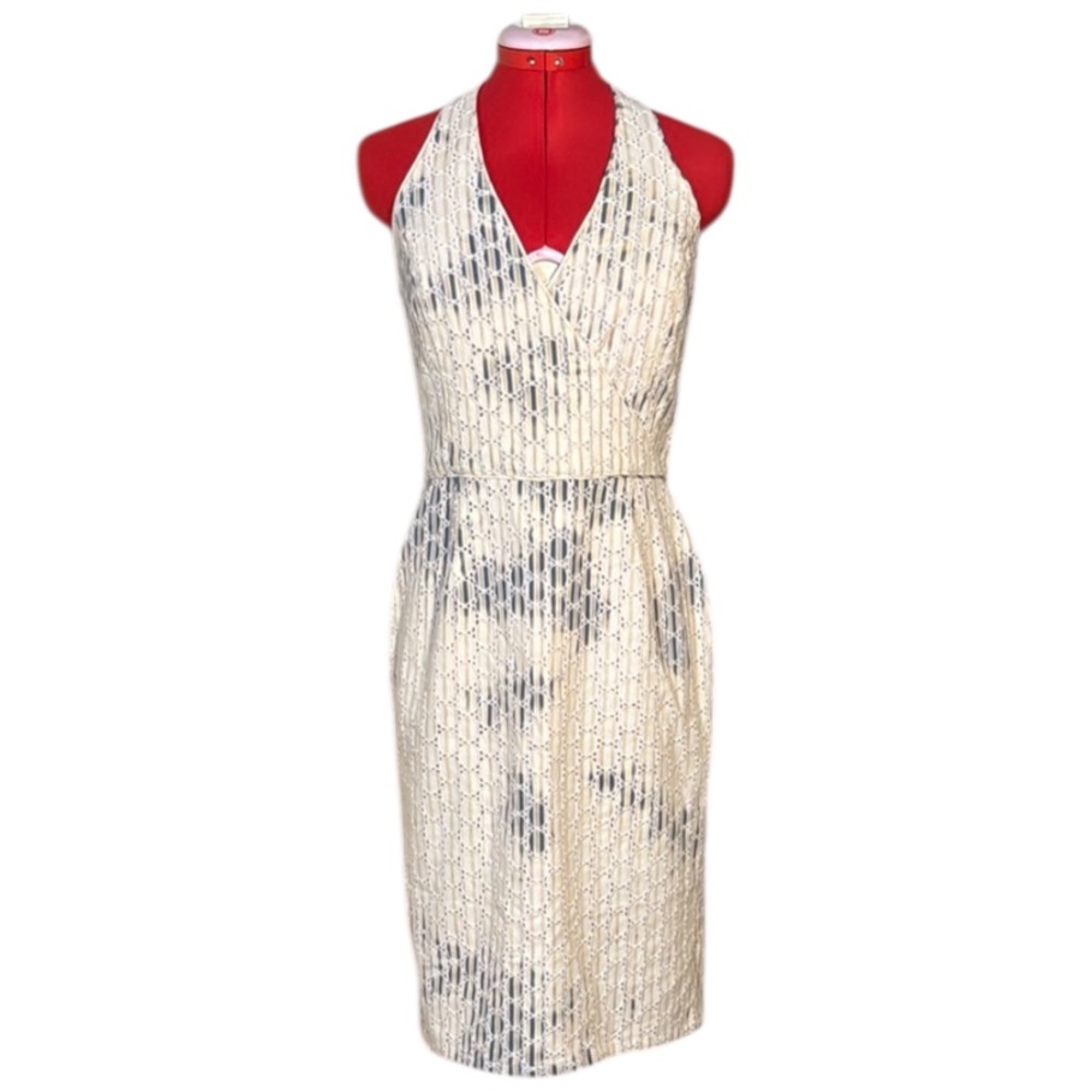 Kay Unger White and Blue Eyelet Sleeveless Halter Sheath Dress Size 8